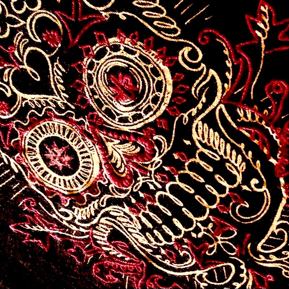 Lucky Brand Tee Embroidered Skull Design Short-Sleeve Top Size Medium
